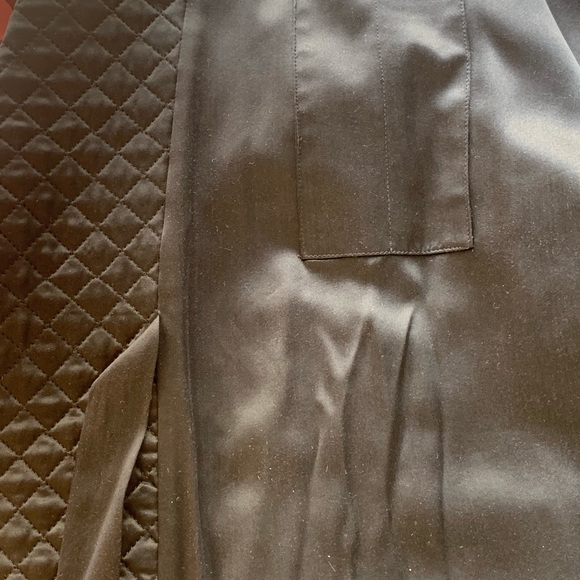 ** SOLD Daniel Hanson Red Dotted Silk Smoking Jacket - Picture 5 of 7